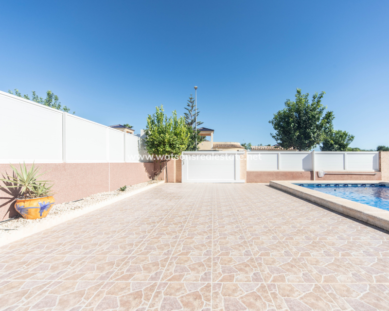 Resale - Fristaende Villa - Urb. La Marina