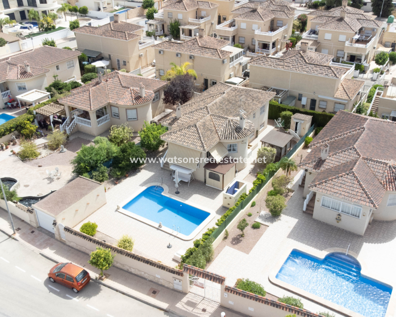 Resale - Fristaende Villa - Urb. La Marina
