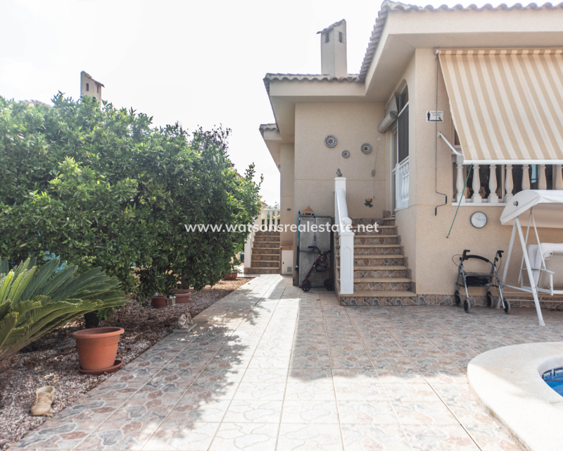 Resale - Fristaende Villa - Urb. La Marina