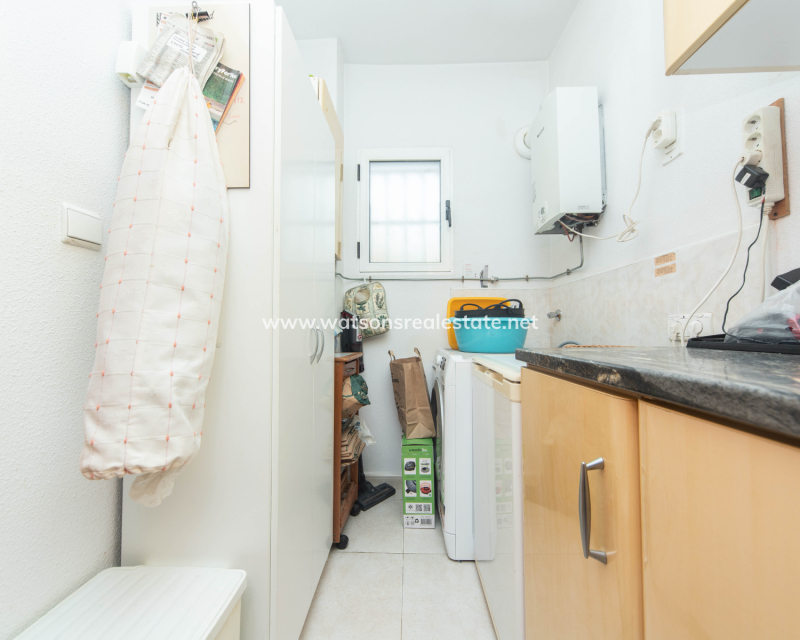 Resale - Fristaende Villa - Urb. La Marina