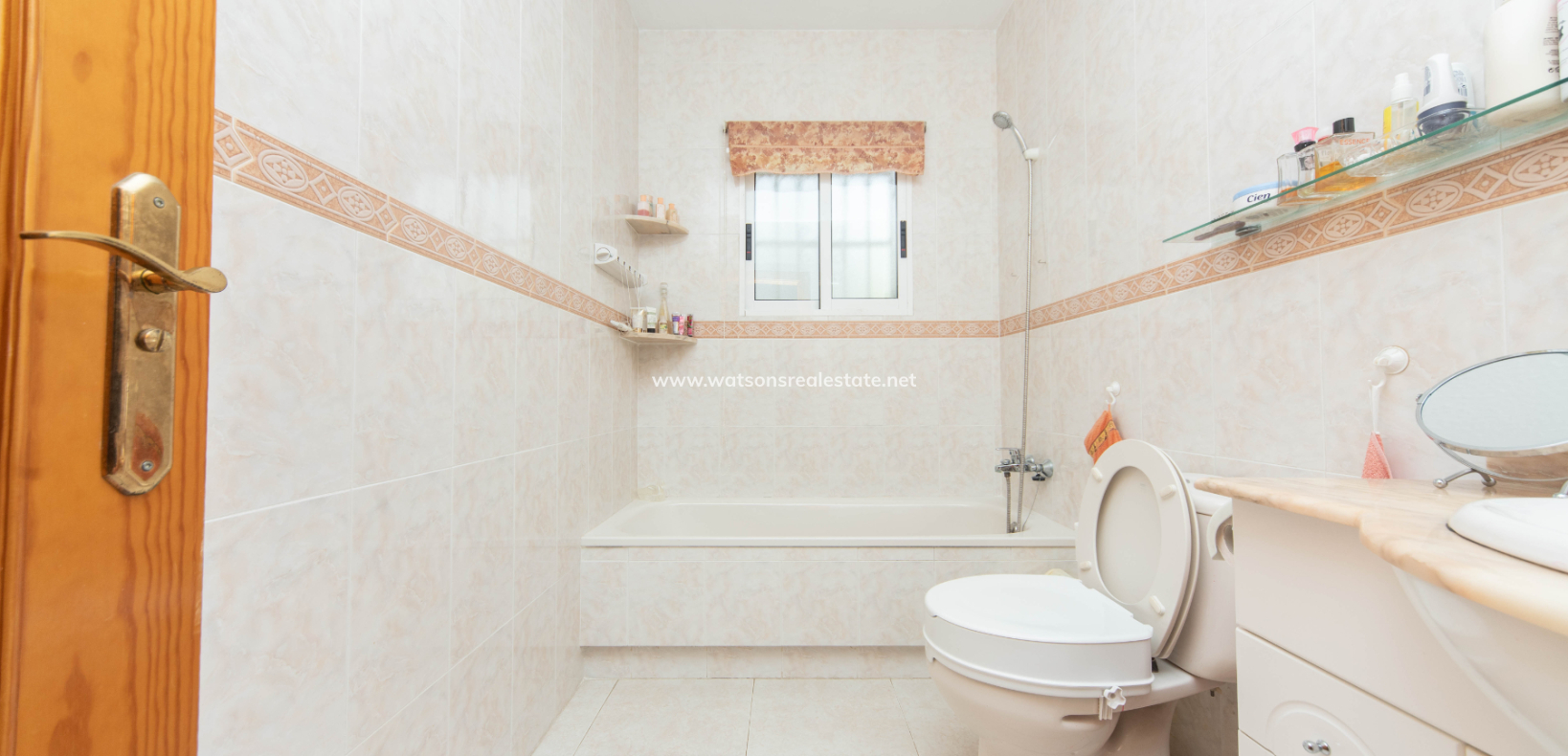 Resale - Fristaende Villa - Urb. La Marina