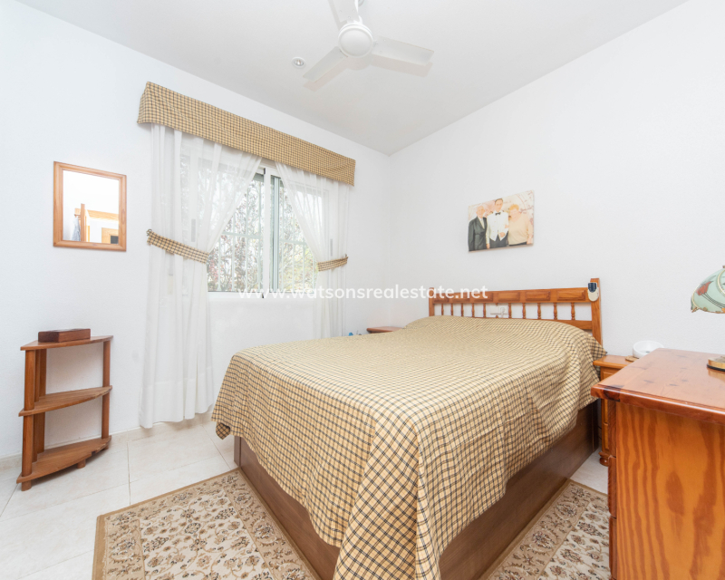 Resale - Fristaende Villa - Urb. La Marina