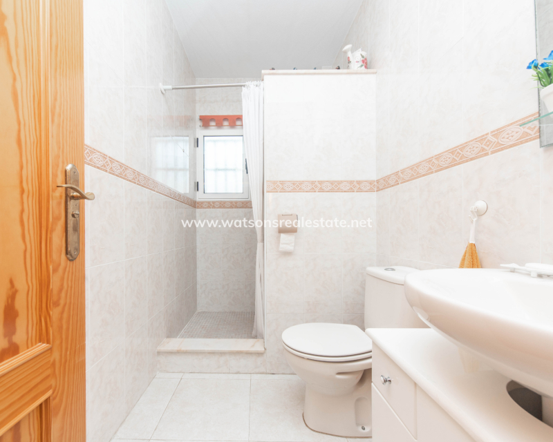 Resale - Fristaende Villa - Urb. La Marina