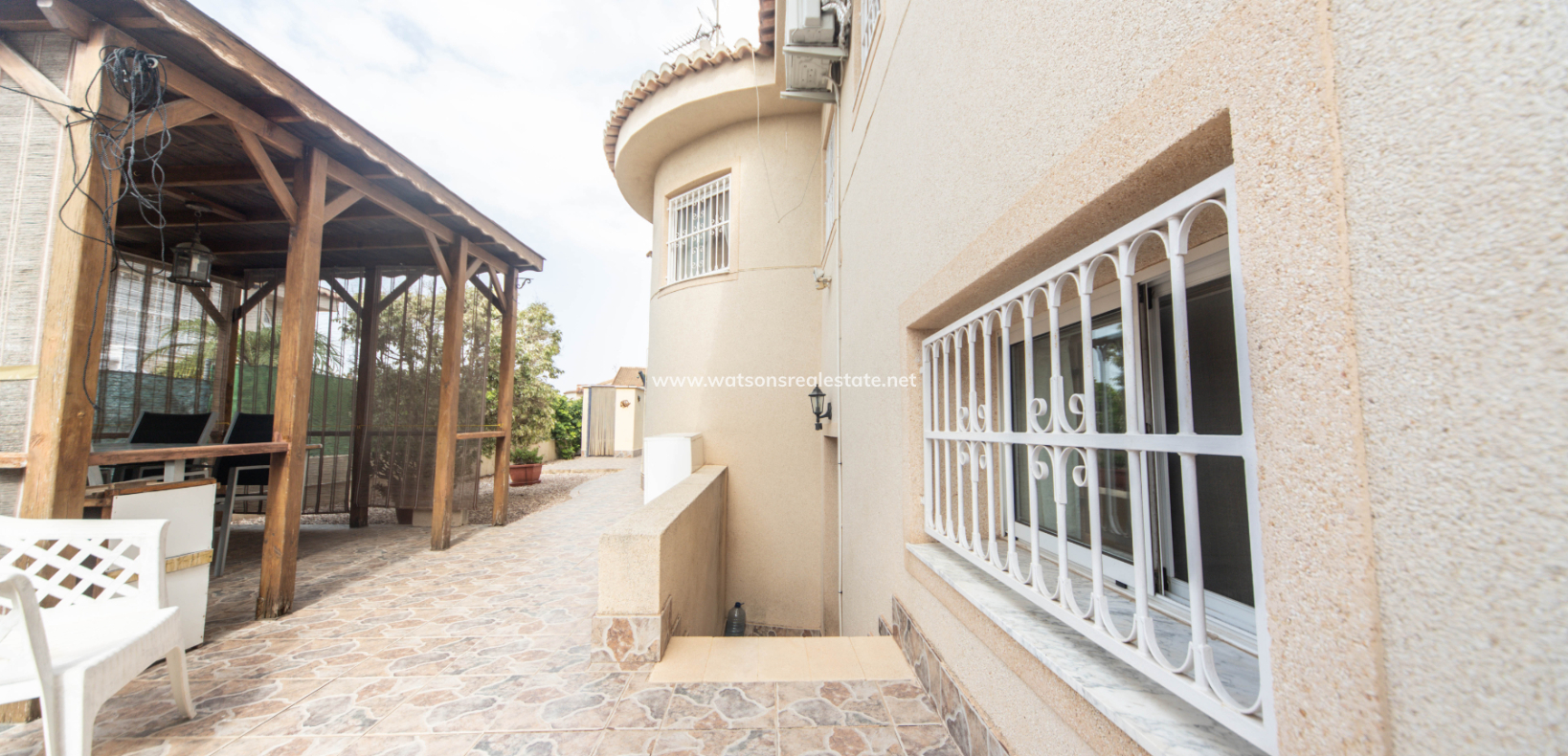Resale - Fristaende Villa - Urb. La Marina