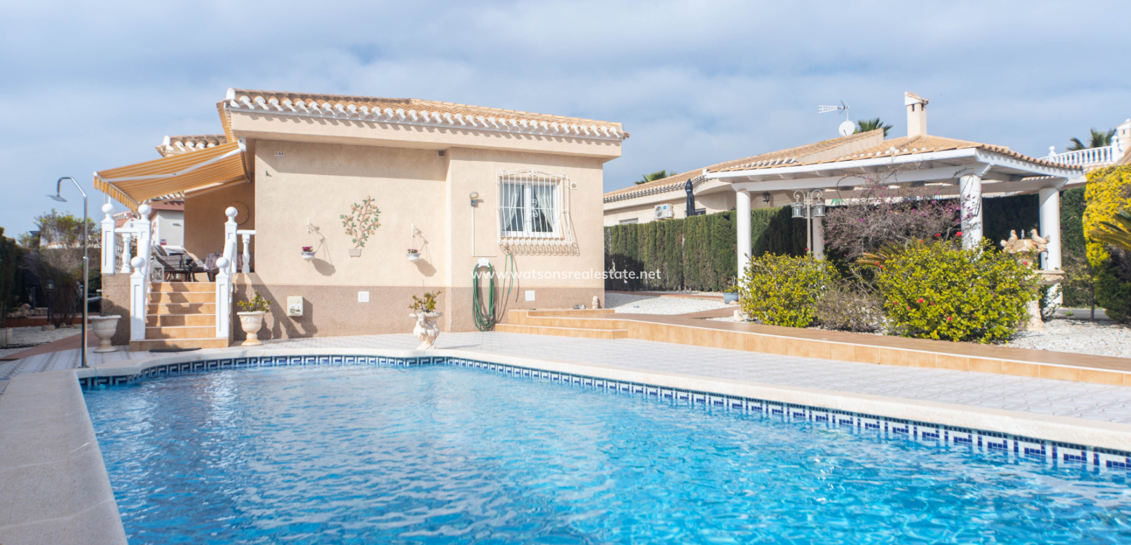 Resale - Fristaende Villa - Urb. La Marina