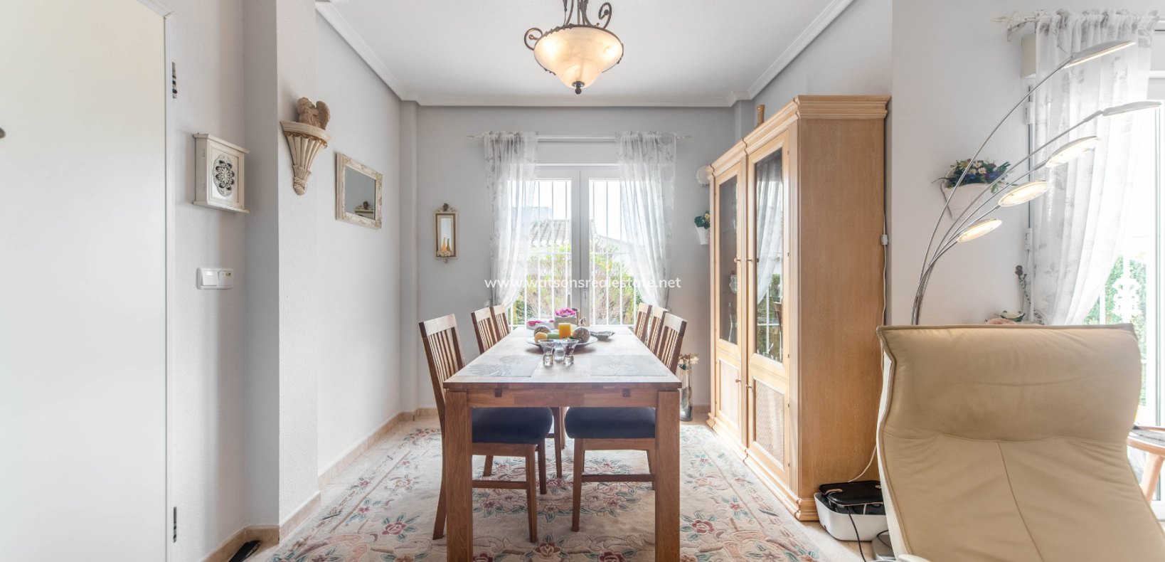 Resale - Fristaende Villa - Urb. La Marina