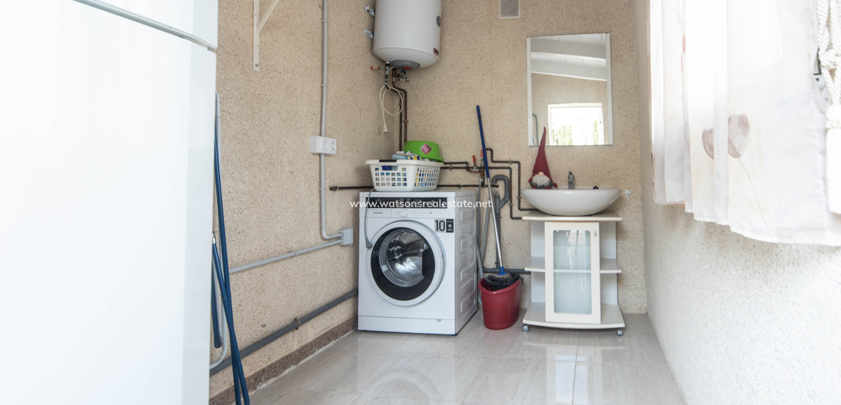 Resale - Fristaende Villa - Urb. La Marina
