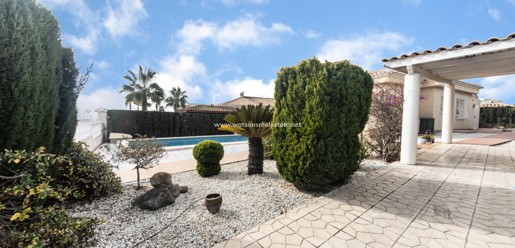 Resale - Fristaende Villa - Urb. La Marina