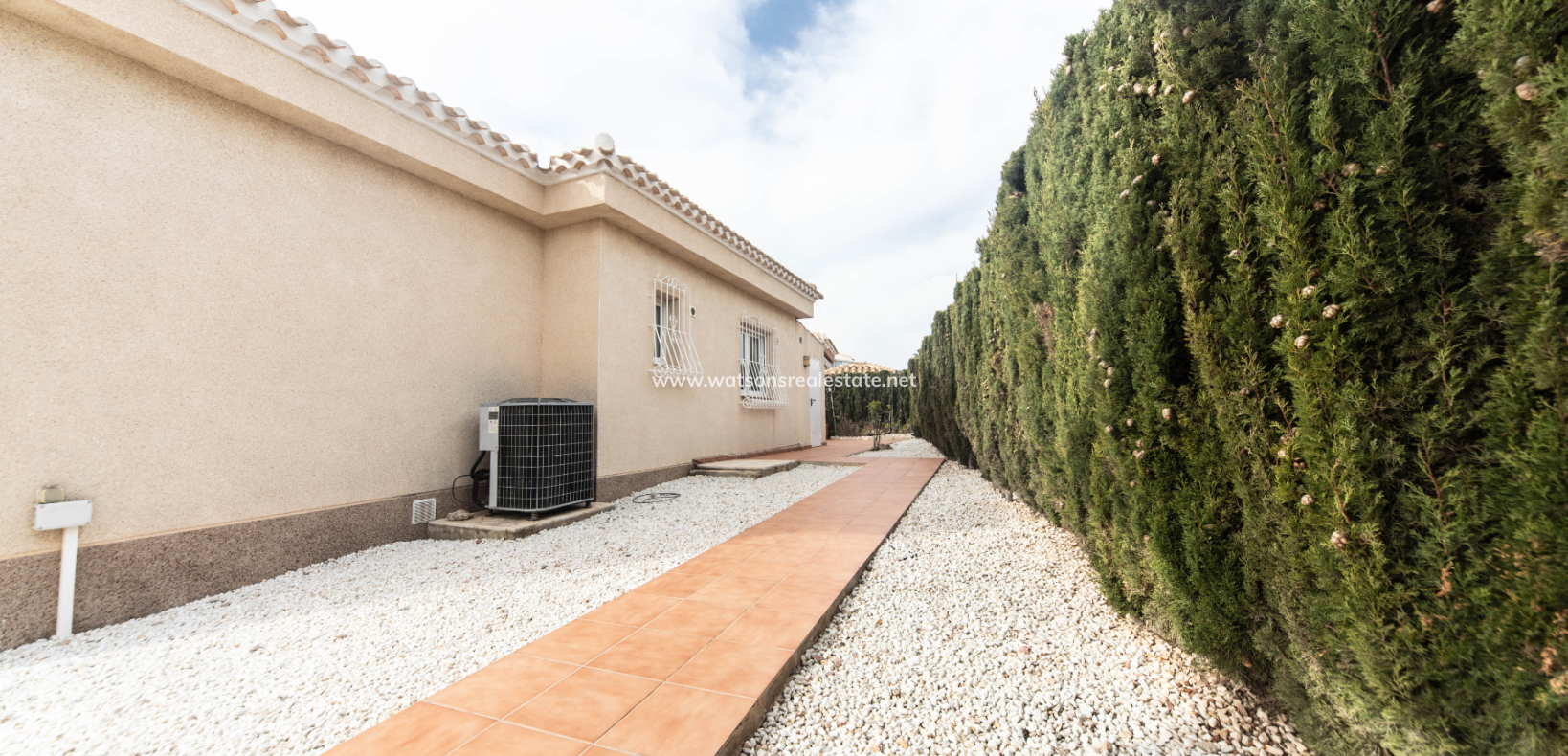Resale - Fristaende Villa - Urb. La Marina