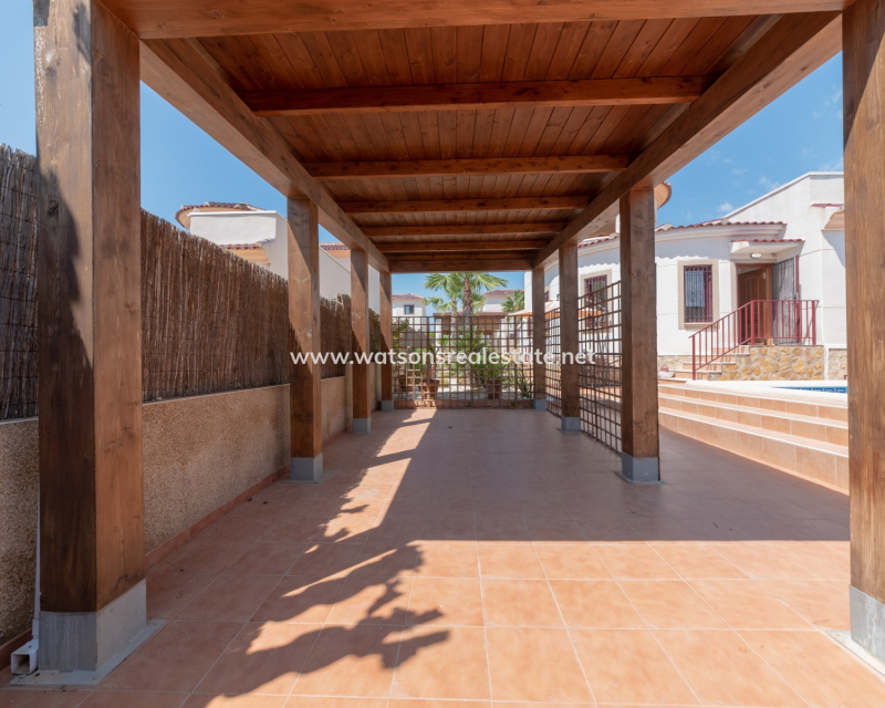 Resale - Fristaende Villa - Urb. La Marina