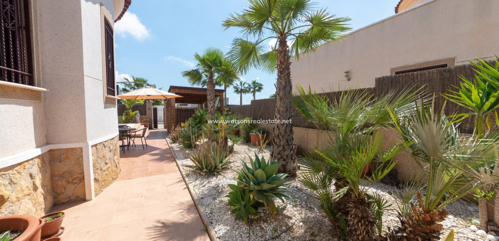 Resale - Fristaende Villa - Urb. La Marina