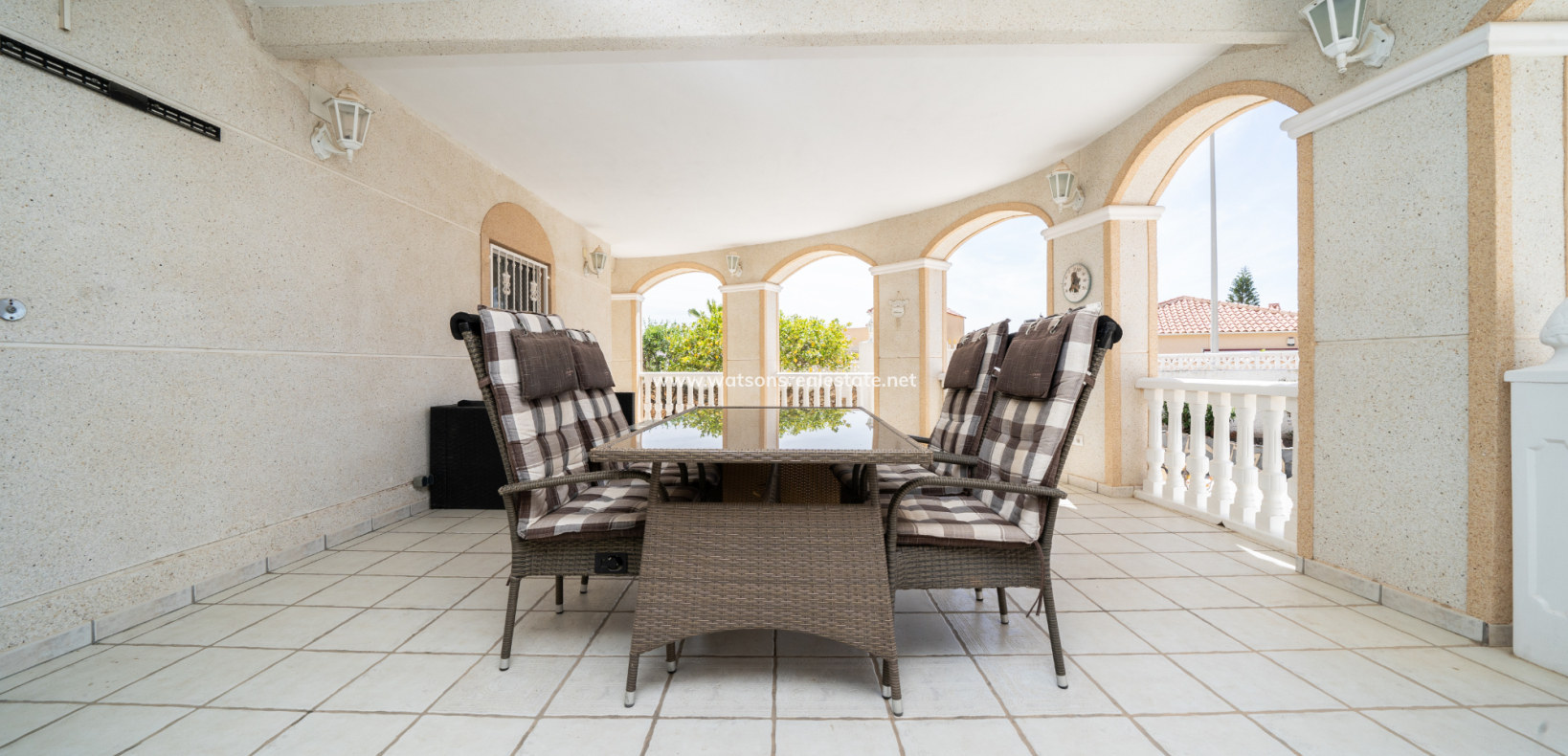 Resale - Fristaende Villa - Urb. La Marina