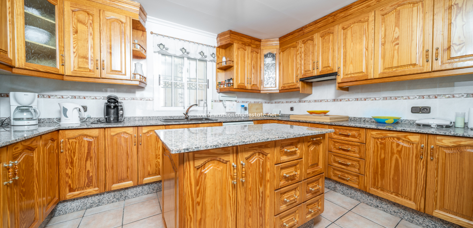 Resale - Fristaende Villa - Urb. La Marina