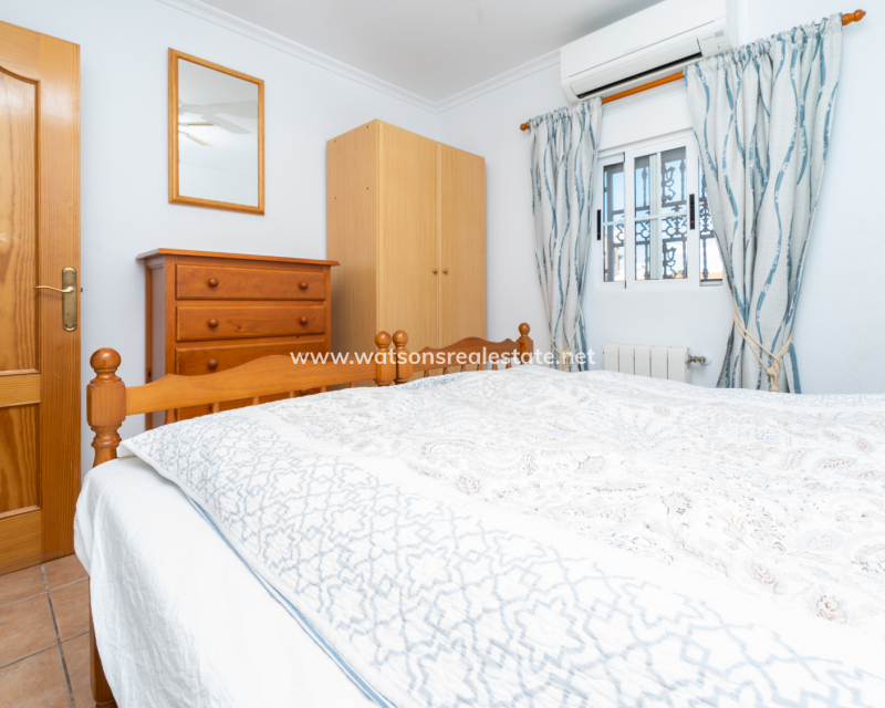 Resale - Fristaende Villa - Urb. La Marina