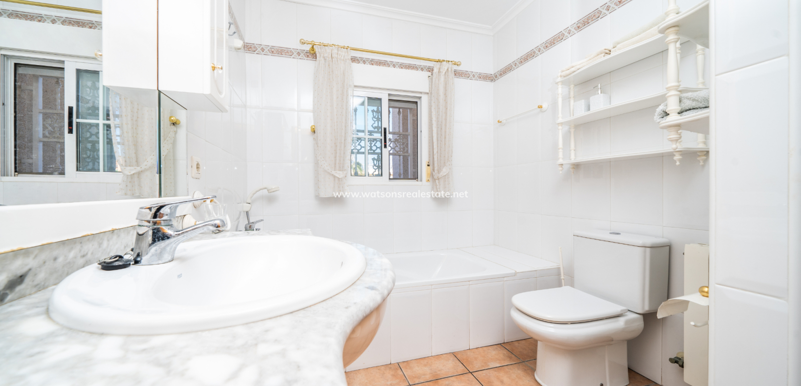 Resale - Fristaende Villa - Urb. La Marina