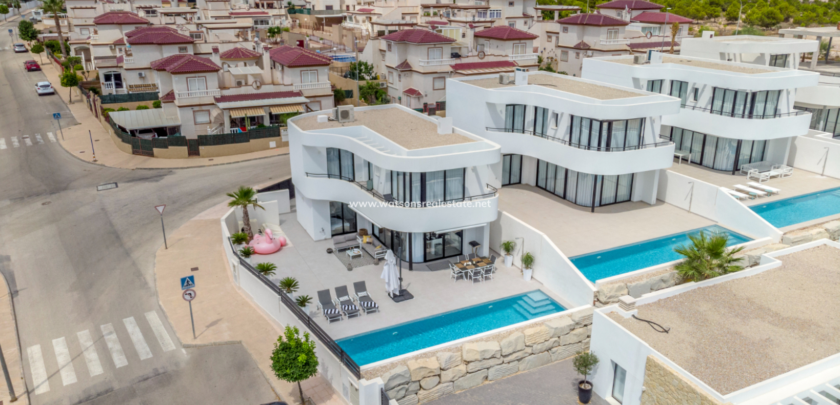 Resale - Fristaende Villa - Urb. La Marina