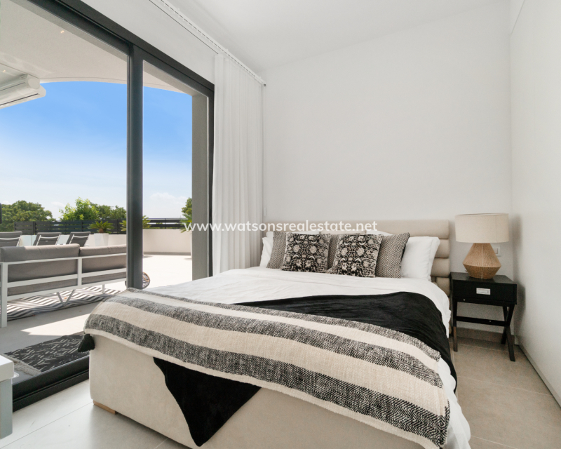 Resale - Fristaende Villa - Urb. La Marina