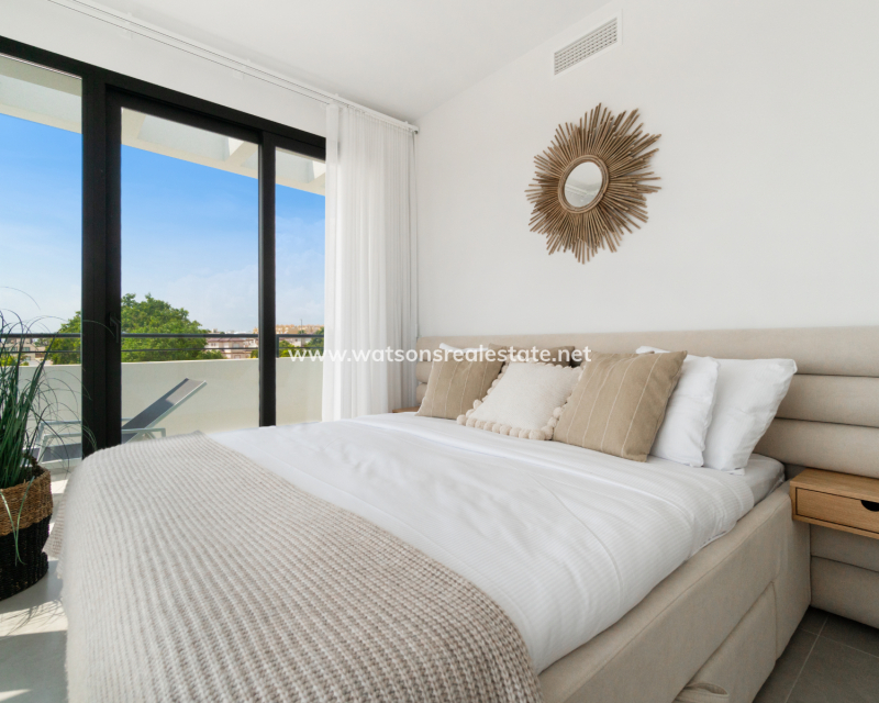 Resale - Fristaende Villa - Urb. La Marina