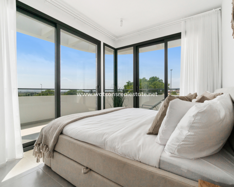 Resale - Fristaende Villa - Urb. La Marina