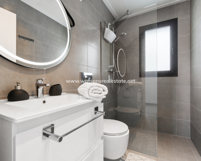 Resale - Fristaende Villa - Urb. La Marina