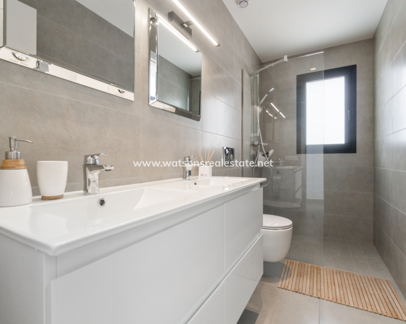 Resale - Fristaende Villa - Urb. La Marina