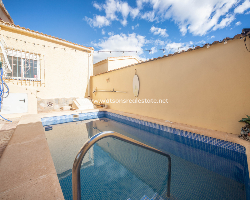 Resale - Fristaende Villa - Urb. La Marina