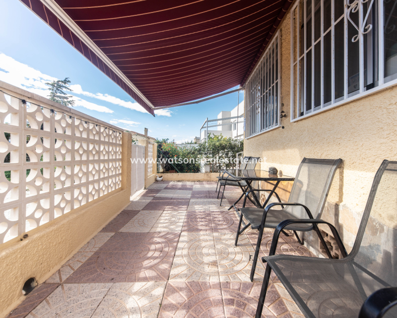 Resale - Fristaende Villa - Urb. La Marina