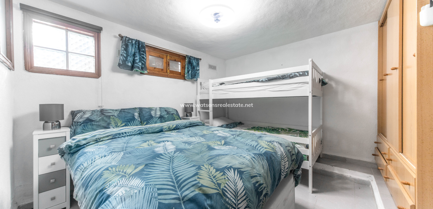 Resale - Fristaende Villa - Urb. La Marina