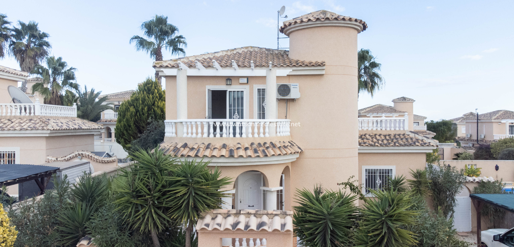 Resale - Fristaende Villa - Urb. La Marina