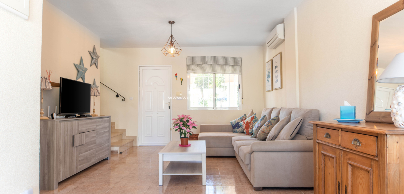 Resale - Fristaende Villa - Urb. La Marina