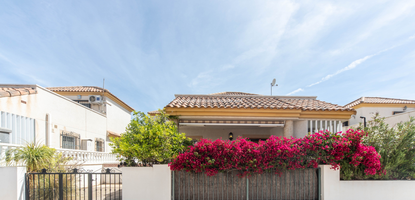Resale - Fristaende Villa - Urb. La Marina