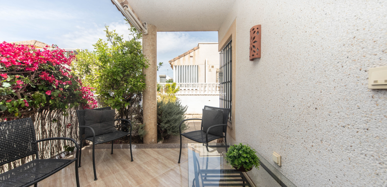 Resale - Fristaende Villa - Urb. La Marina