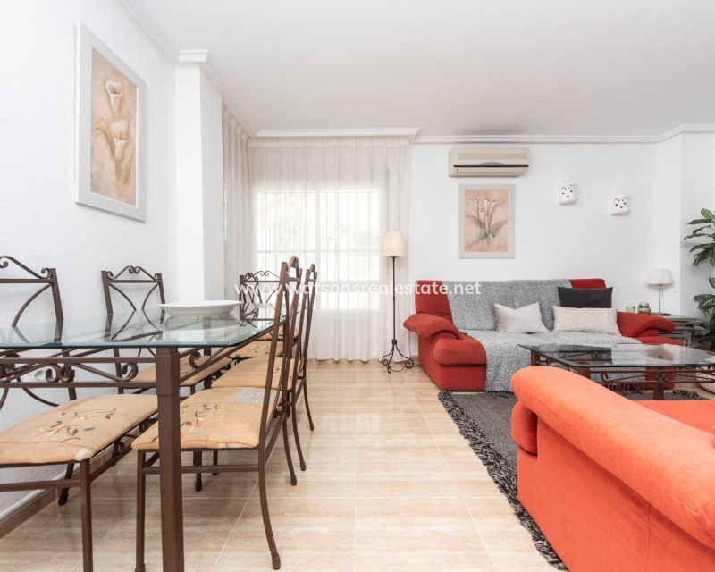 Resale - Fristaende Villa - Urb. La Marina