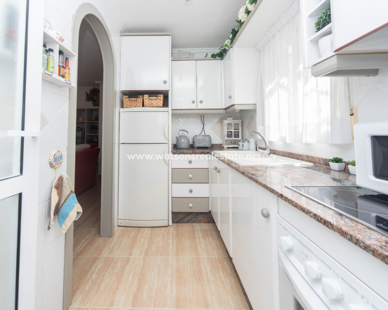 Resale - Fristaende Villa - Urb. La Marina