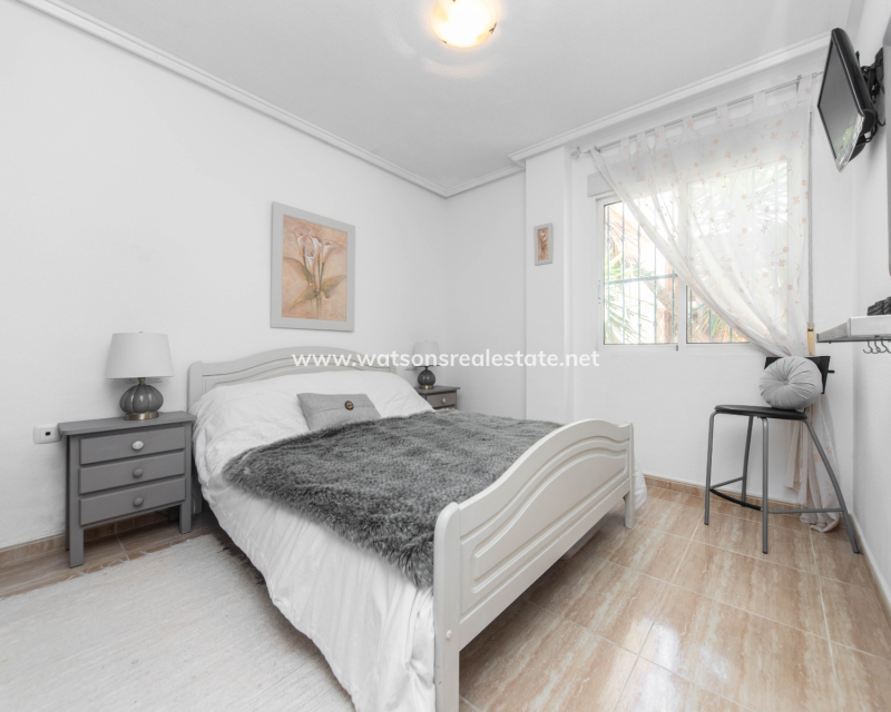 Resale - Fristaende Villa - Urb. La Marina