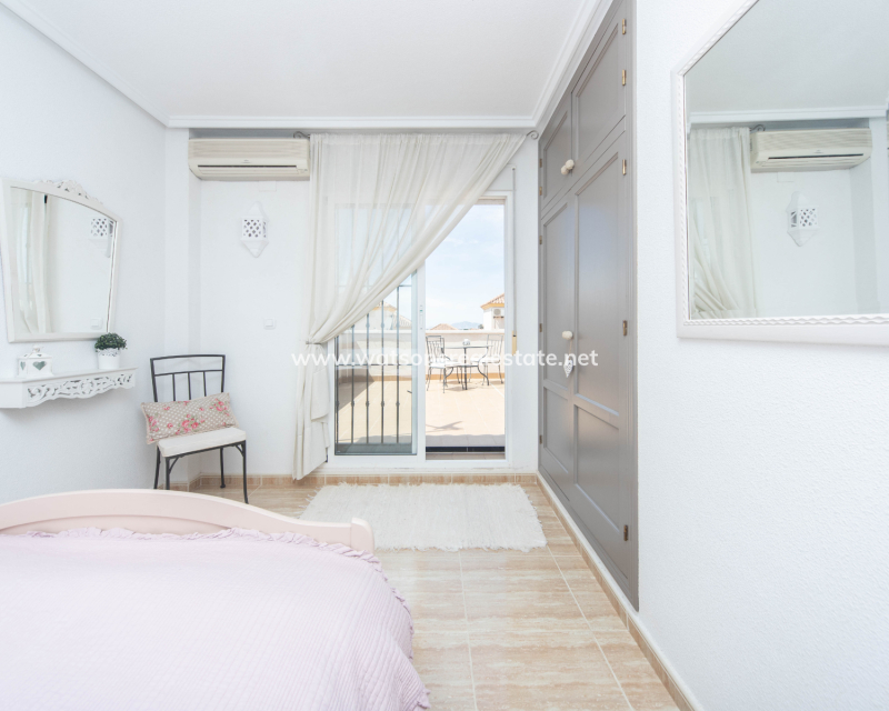 Resale - Fristaende Villa - Urb. La Marina