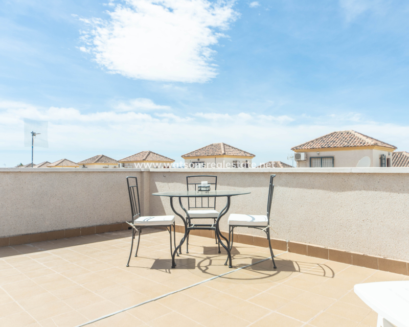 Resale - Fristaende Villa - Urb. La Marina