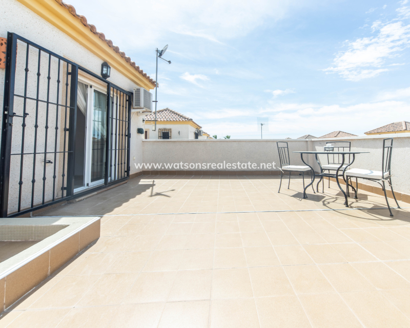 Resale - Fristaende Villa - Urb. La Marina