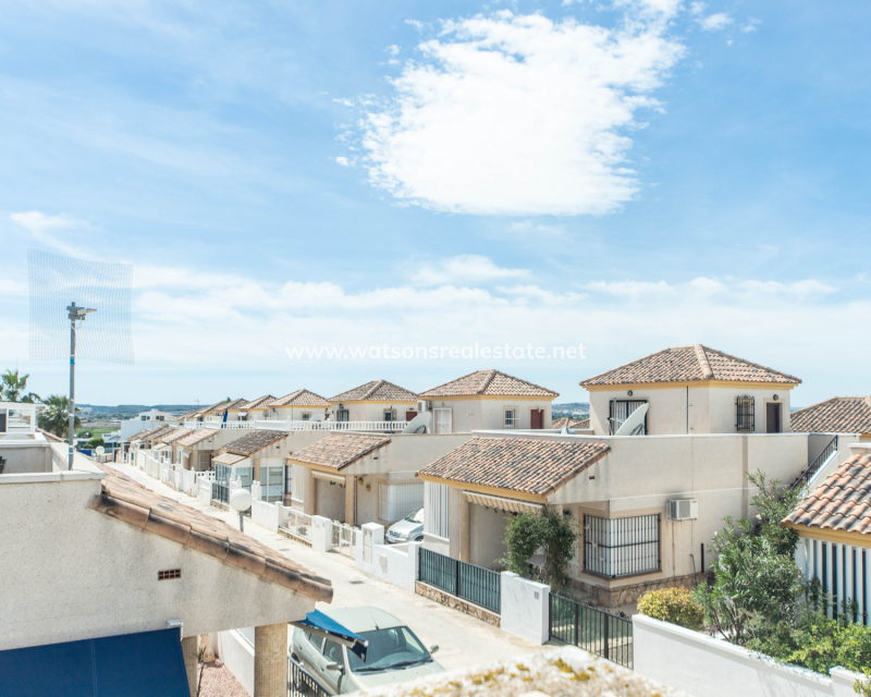 Resale - Fristaende Villa - Urb. La Marina