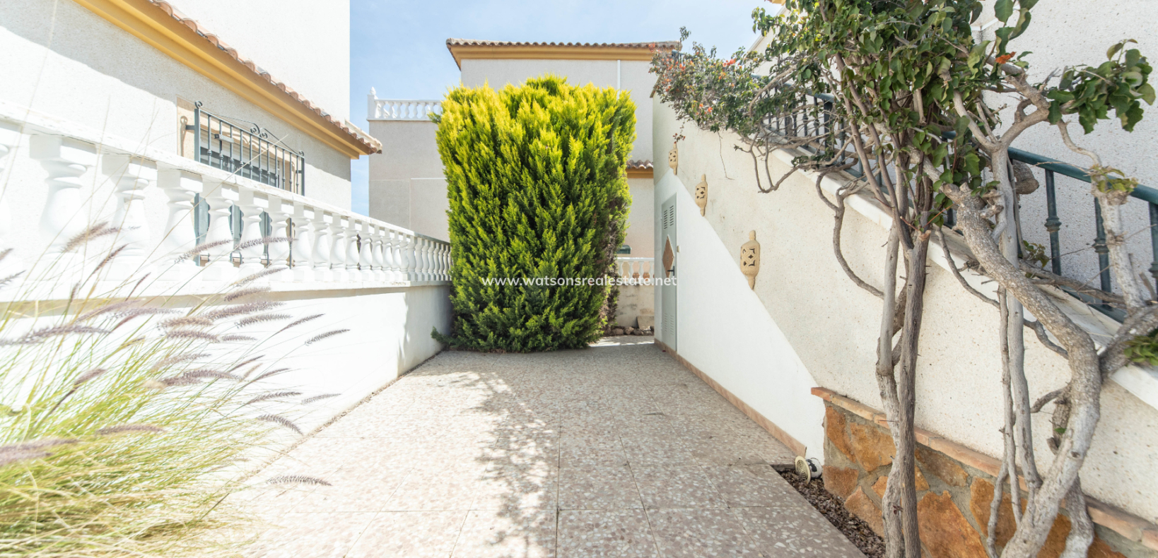 Resale - Fristaende Villa - Urb. La Marina