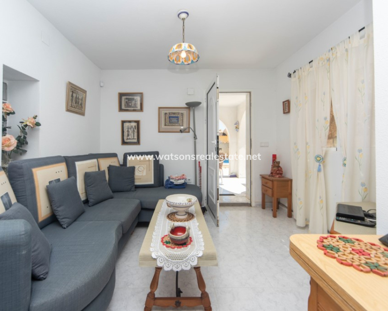 Resale - Fristaende Villa - Urb. La Marina