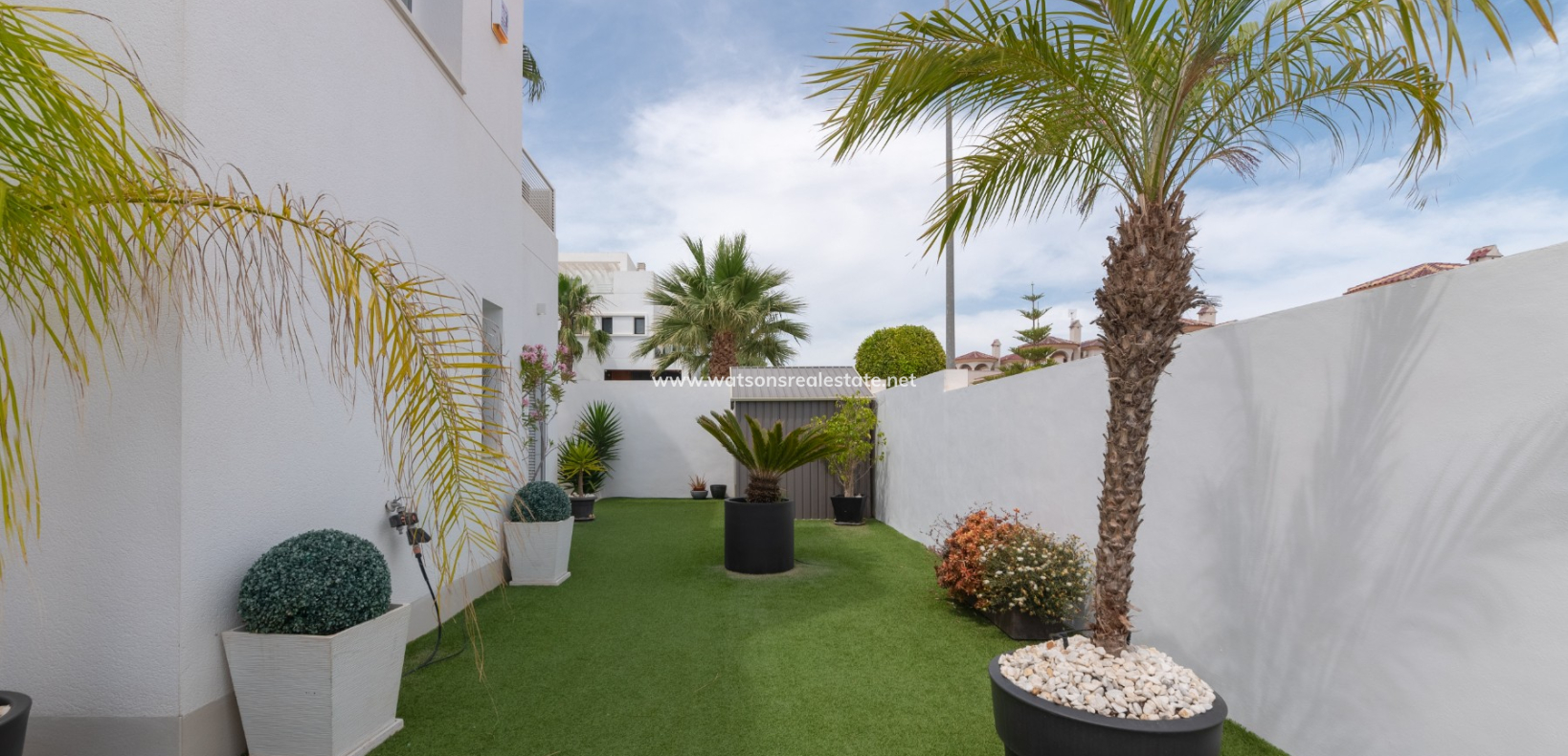 Resale - Fristaende Villa - Urb. La Marina