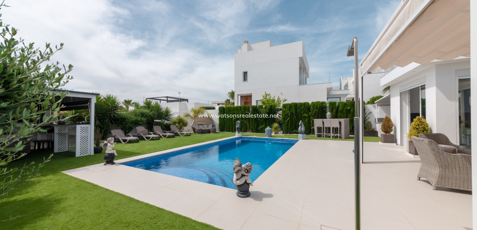 Resale - Fristaende Villa - Urb. La Marina
