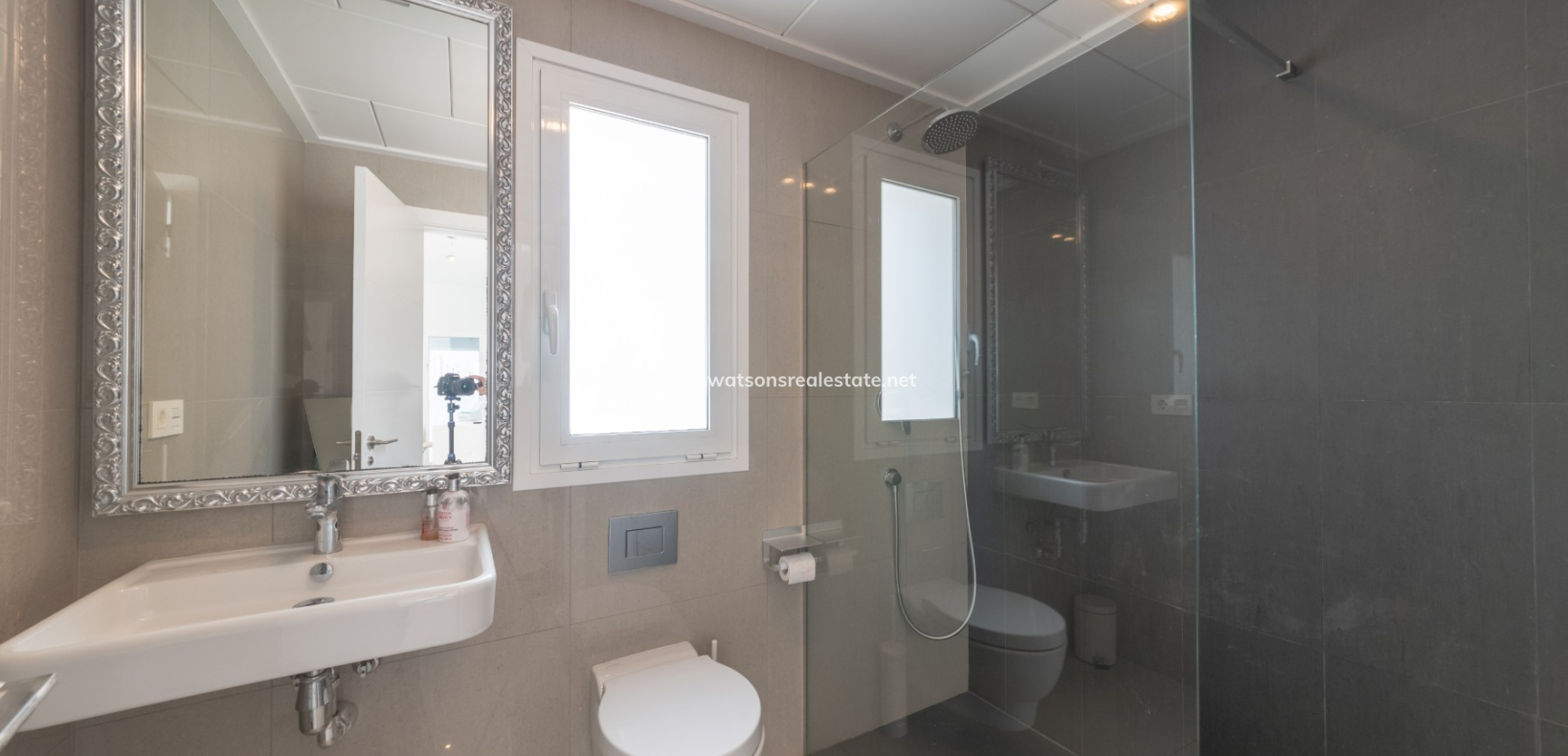 Resale - Fristaende Villa - Urb. La Marina