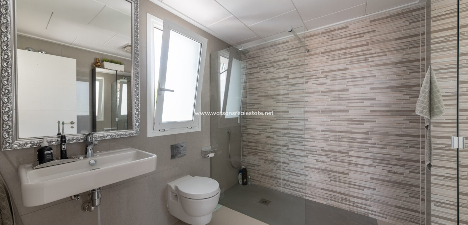 Resale - Fristaende Villa - Urb. La Marina