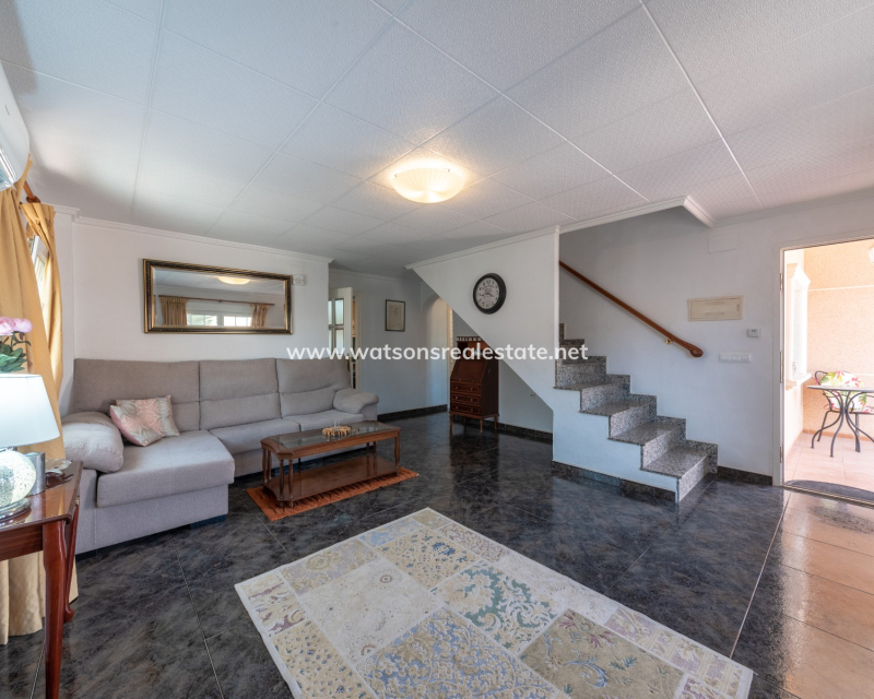 Resale - Fristaende Villa - Urb. La Marina
