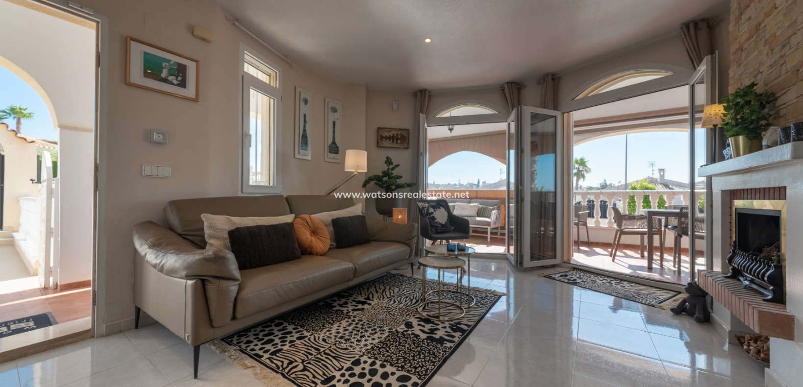 Resale - Fristaende Villa - Urb. La Marina