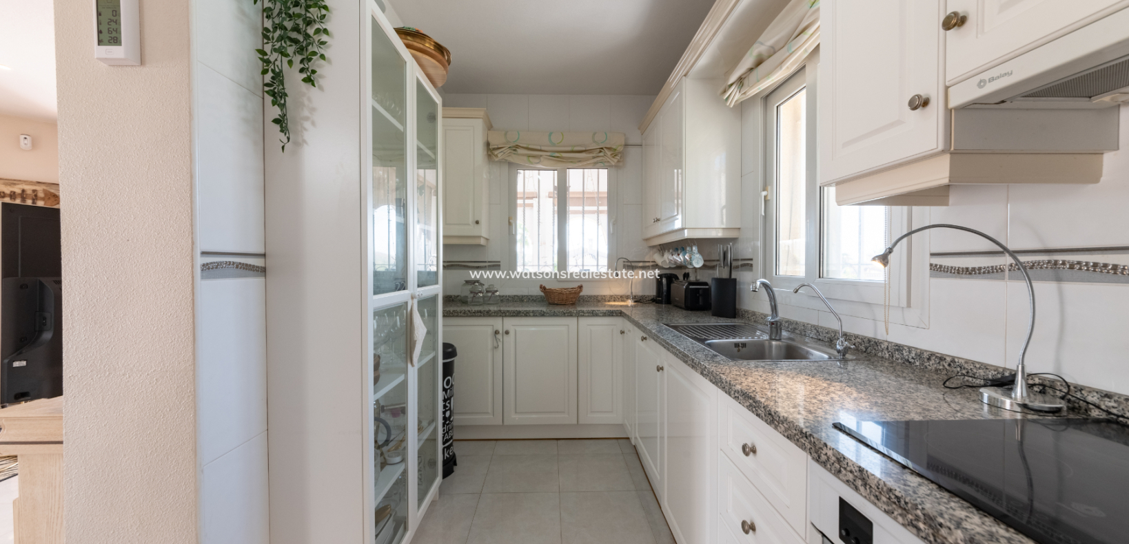 Resale - Fristaende Villa - Urb. La Marina