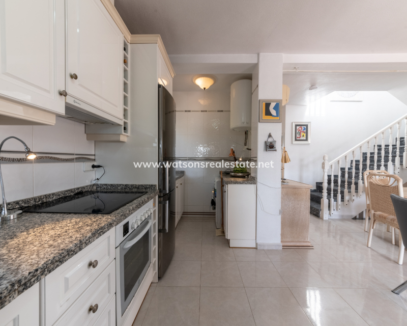 Resale - Fristaende Villa - Urb. La Marina