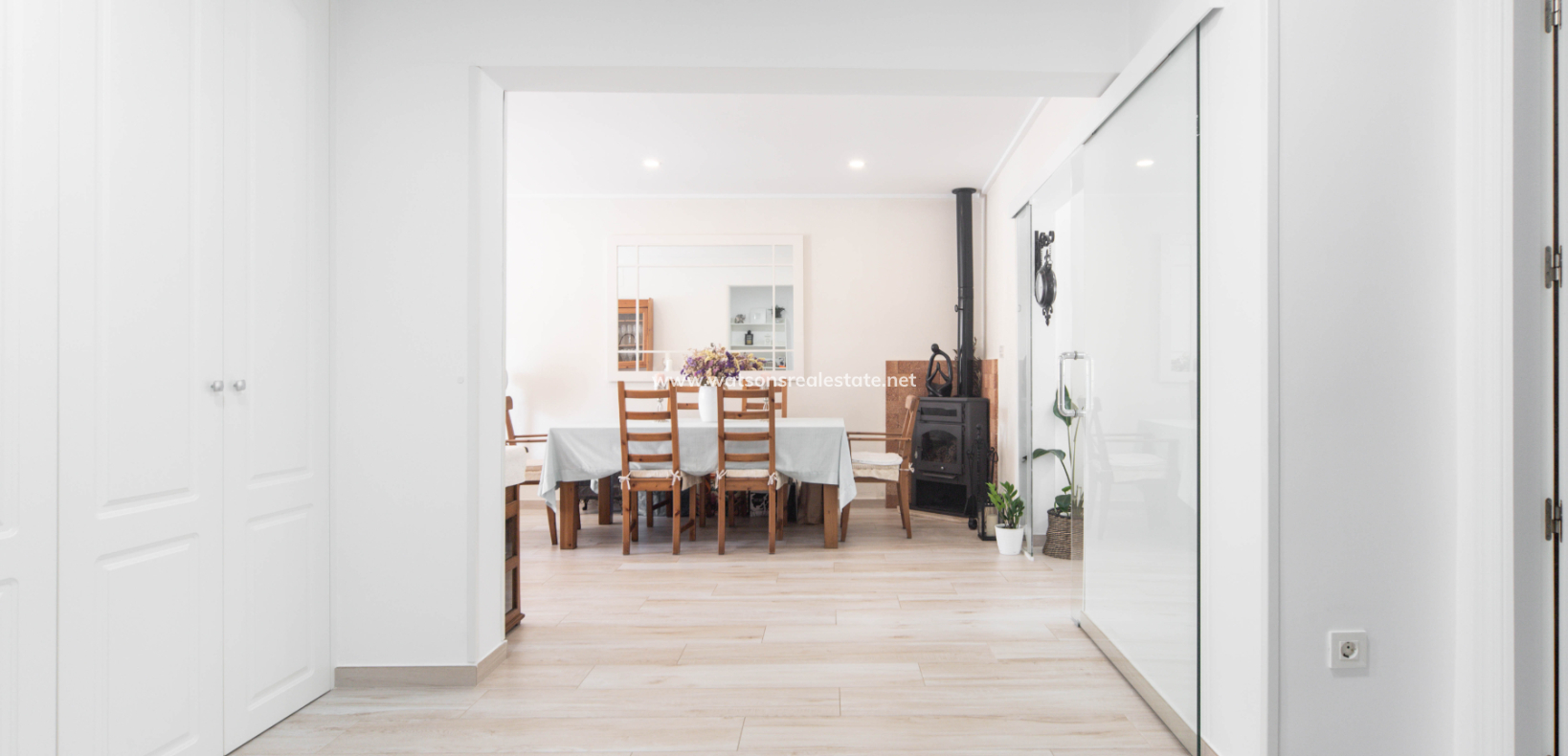 Resale - Fristaende Villa - Urb. La Marina